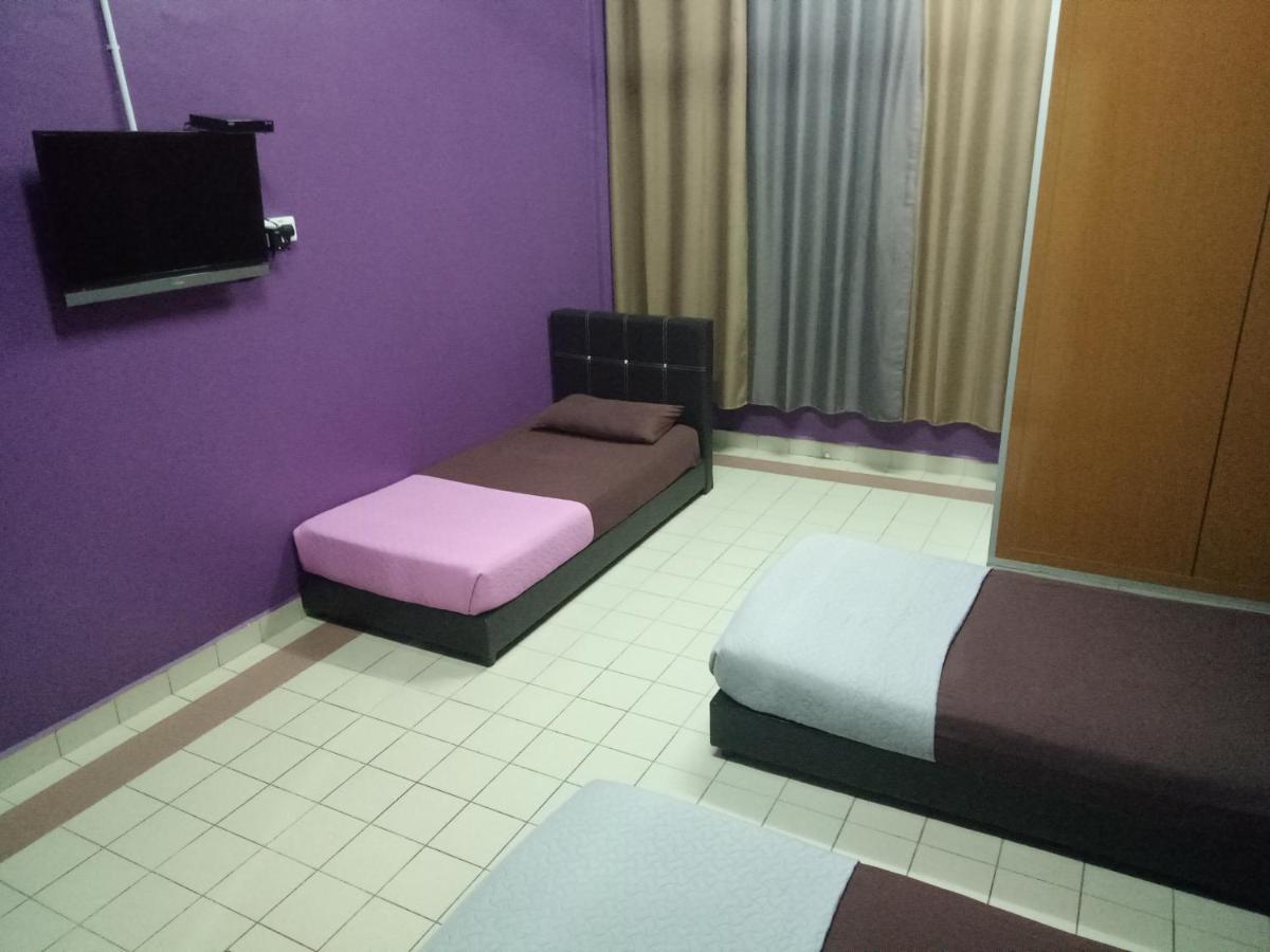 Kuala Besut Jetty Budget Hotel Ain - In Front Of Kuala Besut Jetty Exterior foto